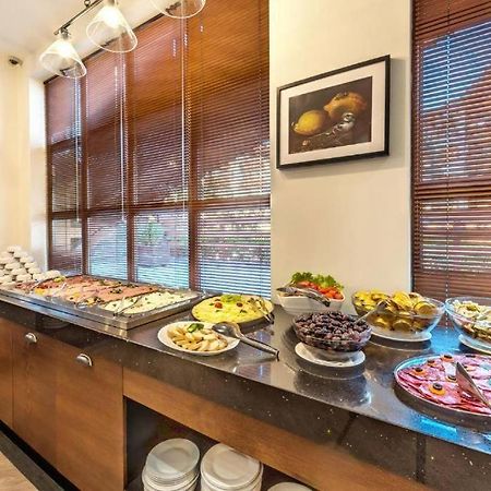 Luxury Apartment In Belvedere Club Hotel Бансько Екстер'єр фото