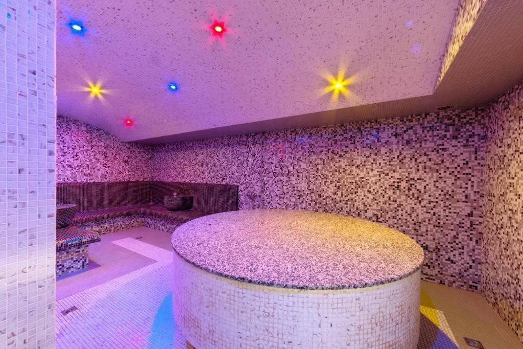Luxury Apartment In Belvedere Club Hotel Бансько Екстер'єр фото